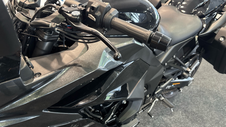Kawasaki Ninja ZX1002KMFNN (21MY)